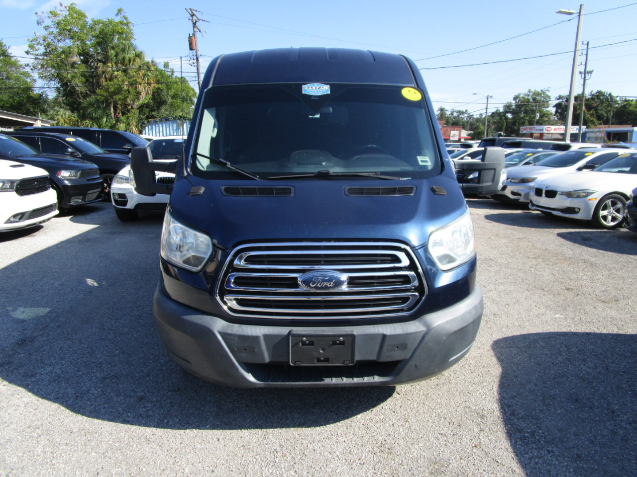Ford Transit 350 Wagon Med. Roof XL w/Sliding Pass. 148-in. WB 2017 Ford Transit 350 Wagon Med. Roof XL w/Sliding Pass. 148-in. WB 2017