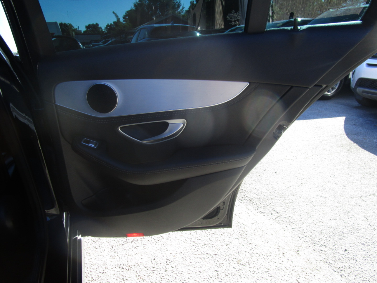 Mercedes-Benz C-Class C300 Sedan 2015 Mercedes-Benz C-Class C300 Sedan 2015