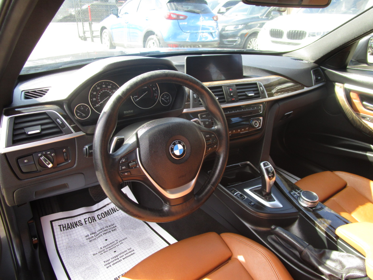 BMW 3-Series 330i xDrive SULEV Sedan 2017 BMW 3-Series 330i xDrive SULEV Sedan 2017