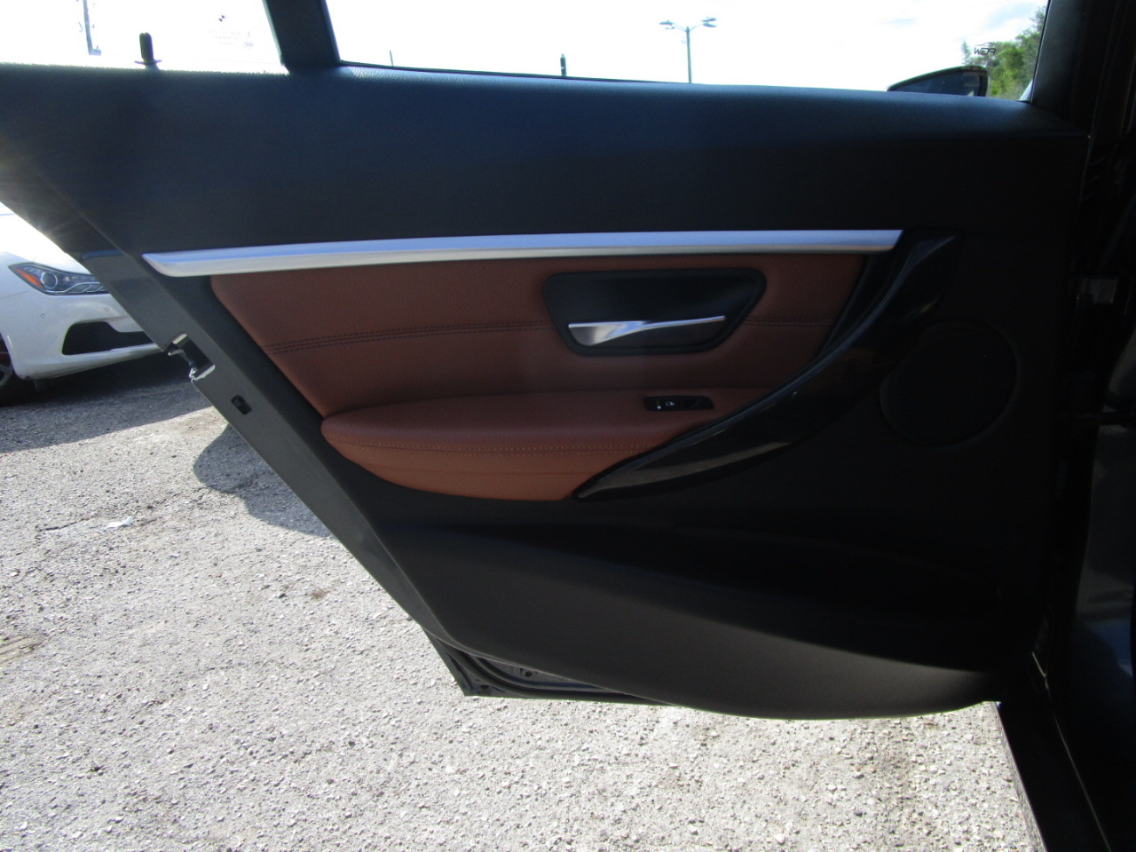 BMW 3-Series 330i xDrive SULEV Sedan 2017 BMW 3-Series 330i xDrive SULEV Sedan 2017