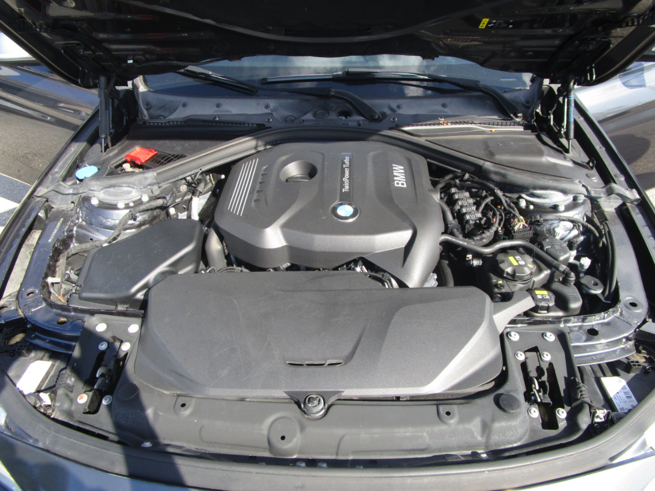 BMW 3-Series 330i xDrive SULEV Sedan 2017 BMW 3-Series 330i xDrive SULEV Sedan 2017