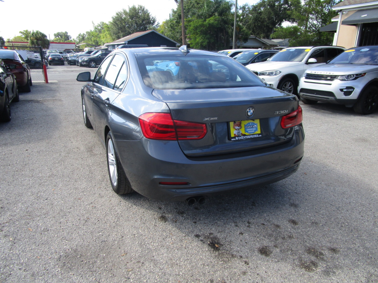 BMW 3-Series 330i xDrive SULEV Sedan 2017 BMW 3-Series 330i xDrive SULEV Sedan 2017