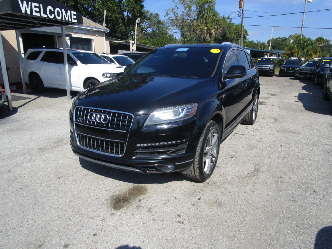 Audi Q7 3.0T Premium Plus quattro 2015 Audi Q7 3.0T Premium Plus quattro 2015