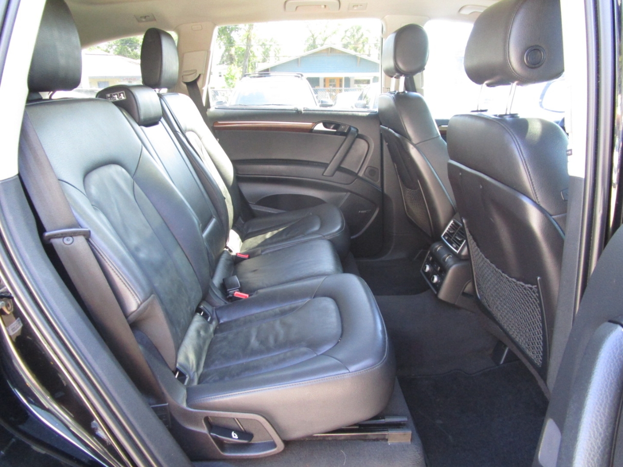 Audi Q7 3.0T Premium Plus quattro 2015 Audi Q7 3.0T Premium Plus quattro 2015