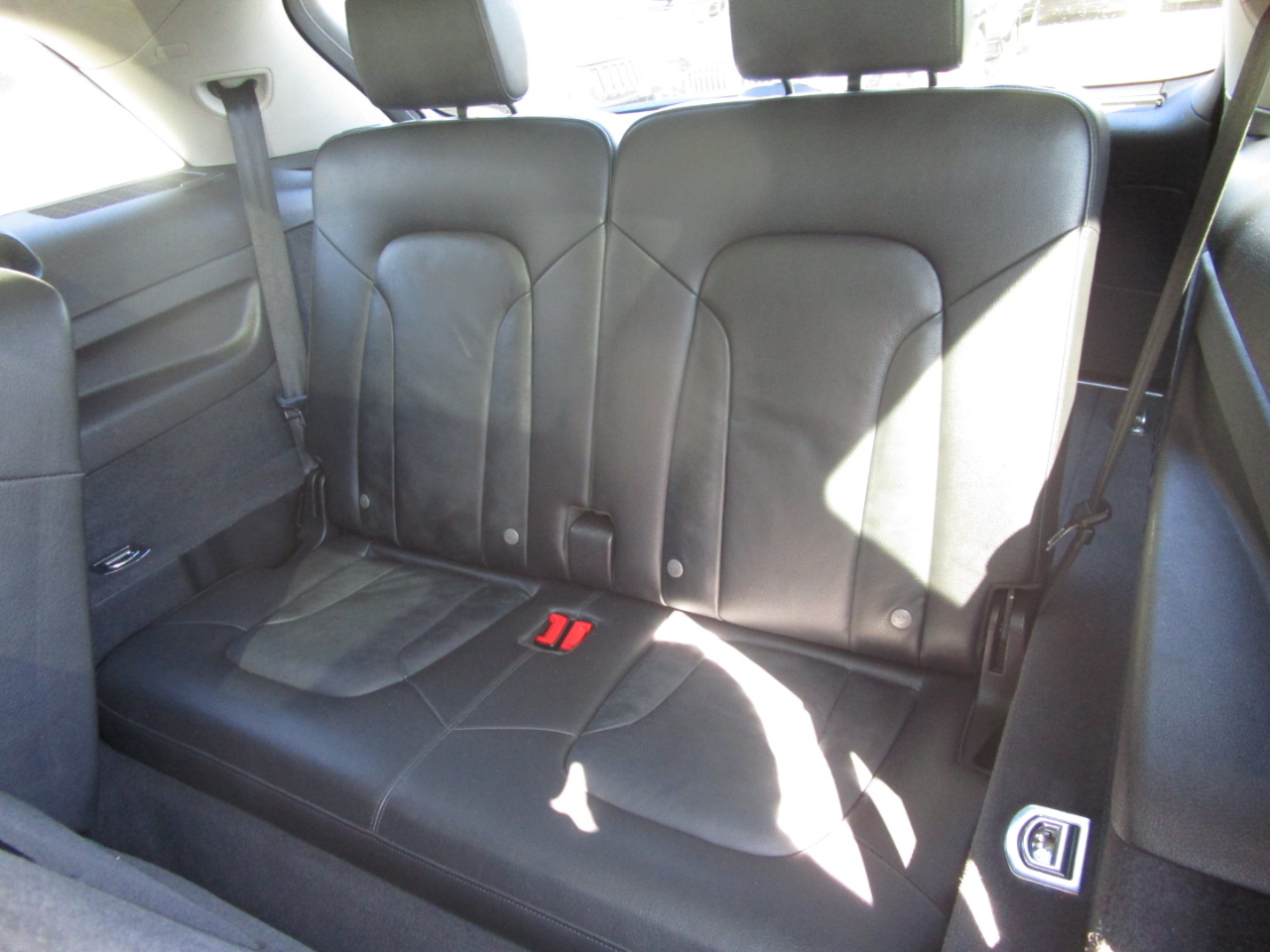 Audi Q7 3.0T Premium Plus quattro 2015 Audi Q7 3.0T Premium Plus quattro 2015