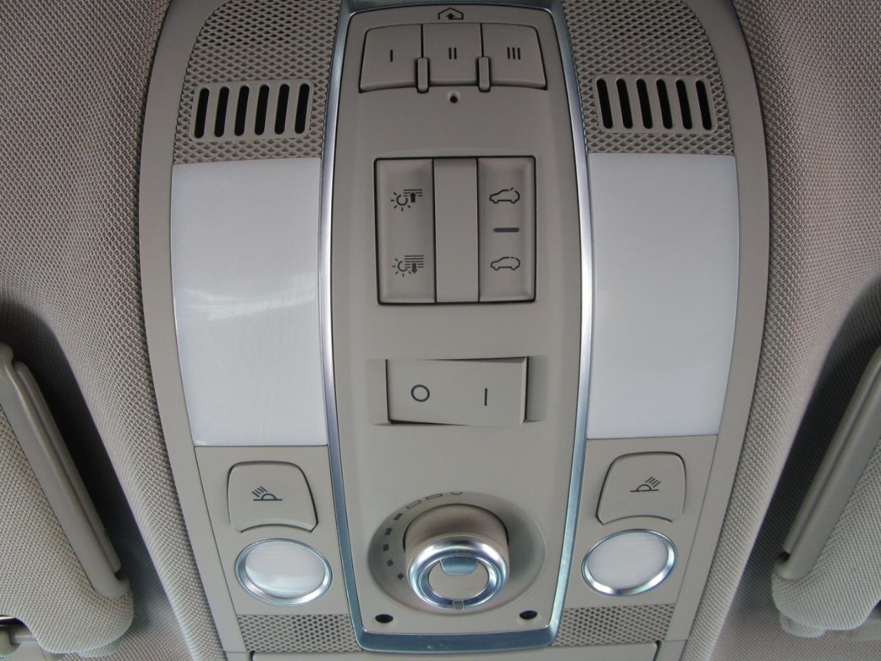 Audi Q7 3.0T Premium Plus quattro 2015 Audi Q7 3.0T Premium Plus quattro 2015