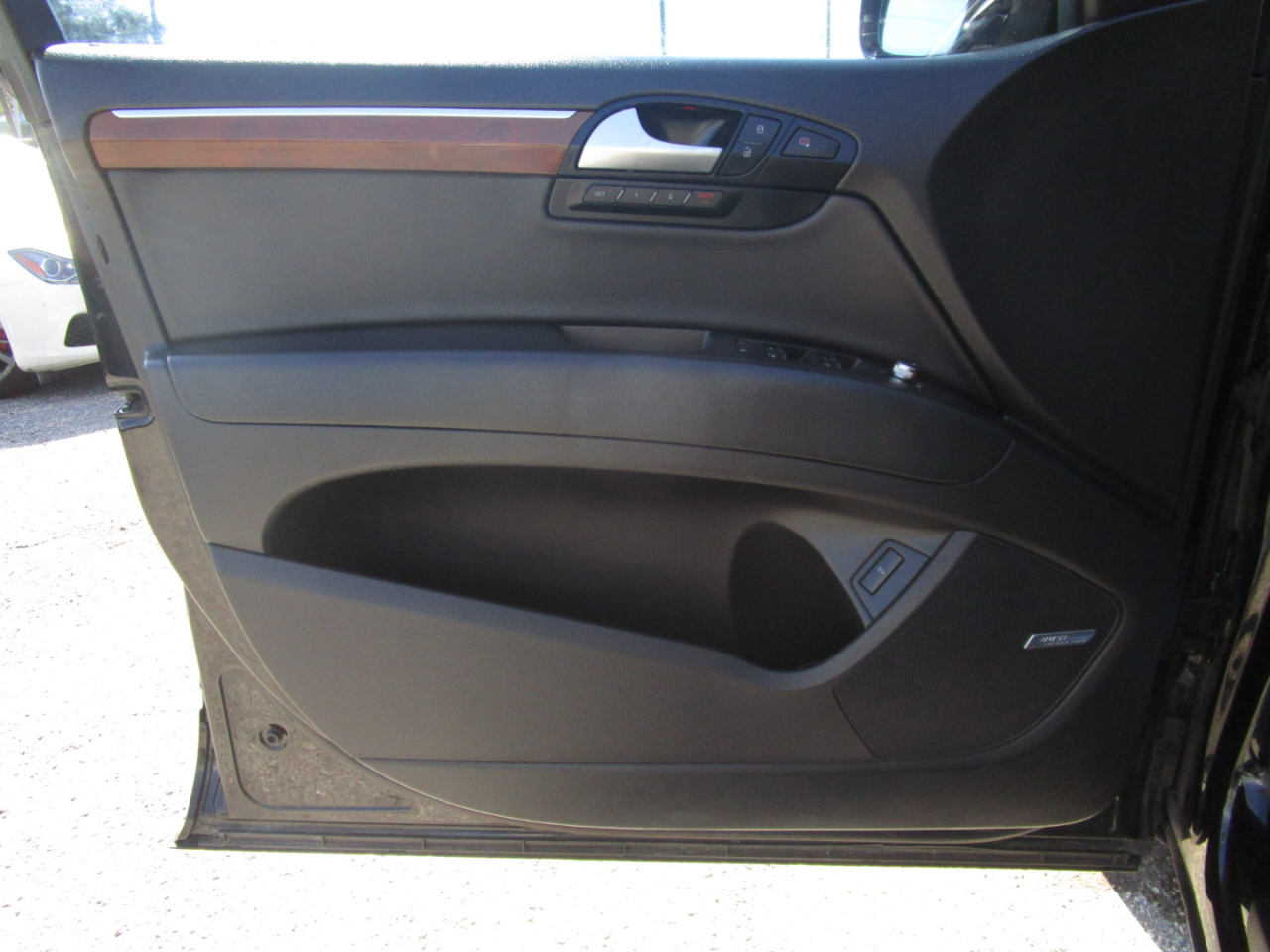 Audi Q7 3.0T Premium Plus quattro 2015 Audi Q7 3.0T Premium Plus quattro 2015