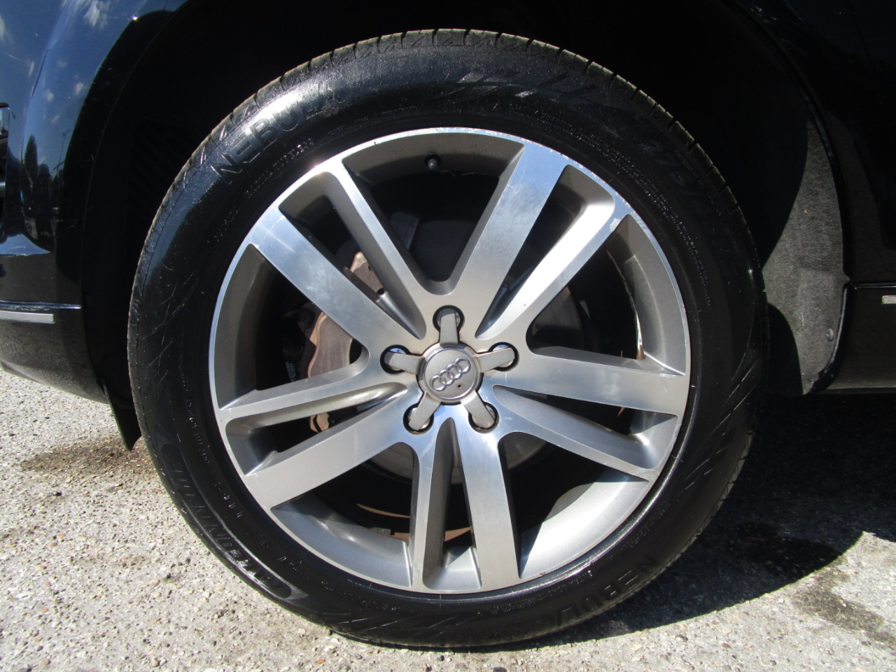 Audi Q7 3.0T Premium Plus quattro 2015 Audi Q7 3.0T Premium Plus quattro 2015