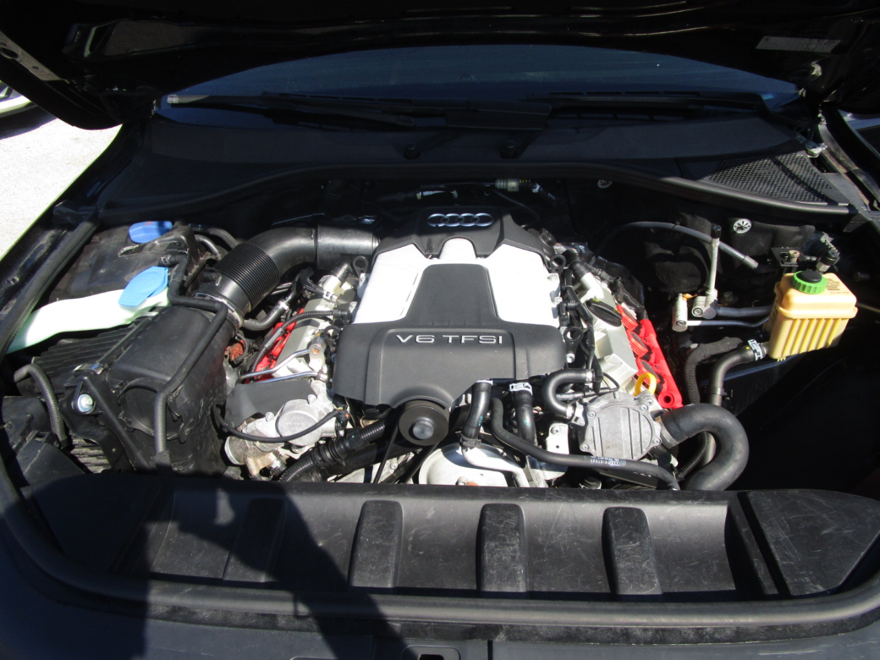 Audi Q7 3.0T Premium Plus quattro 2015 Audi Q7 3.0T Premium Plus quattro 2015