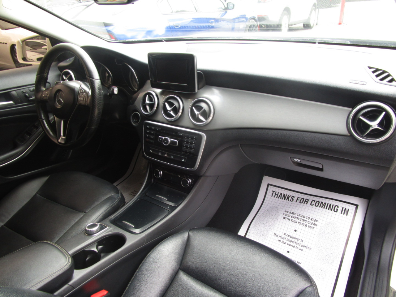 2015 Mercedes Benz GLA 250 4MATIC photo 3