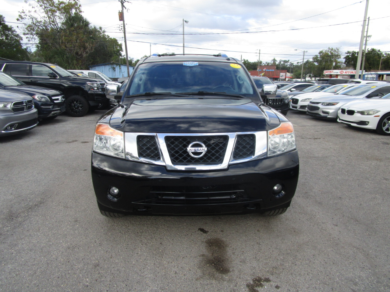 Nissan Armada SL 4WD 2015