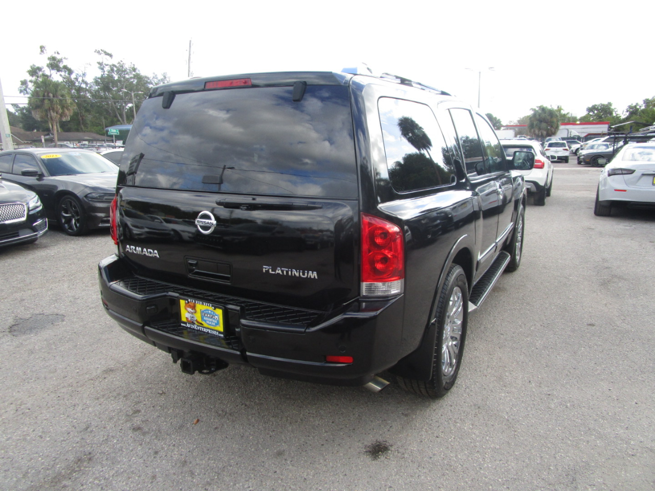 Nissan Armada SL 4WD 2015