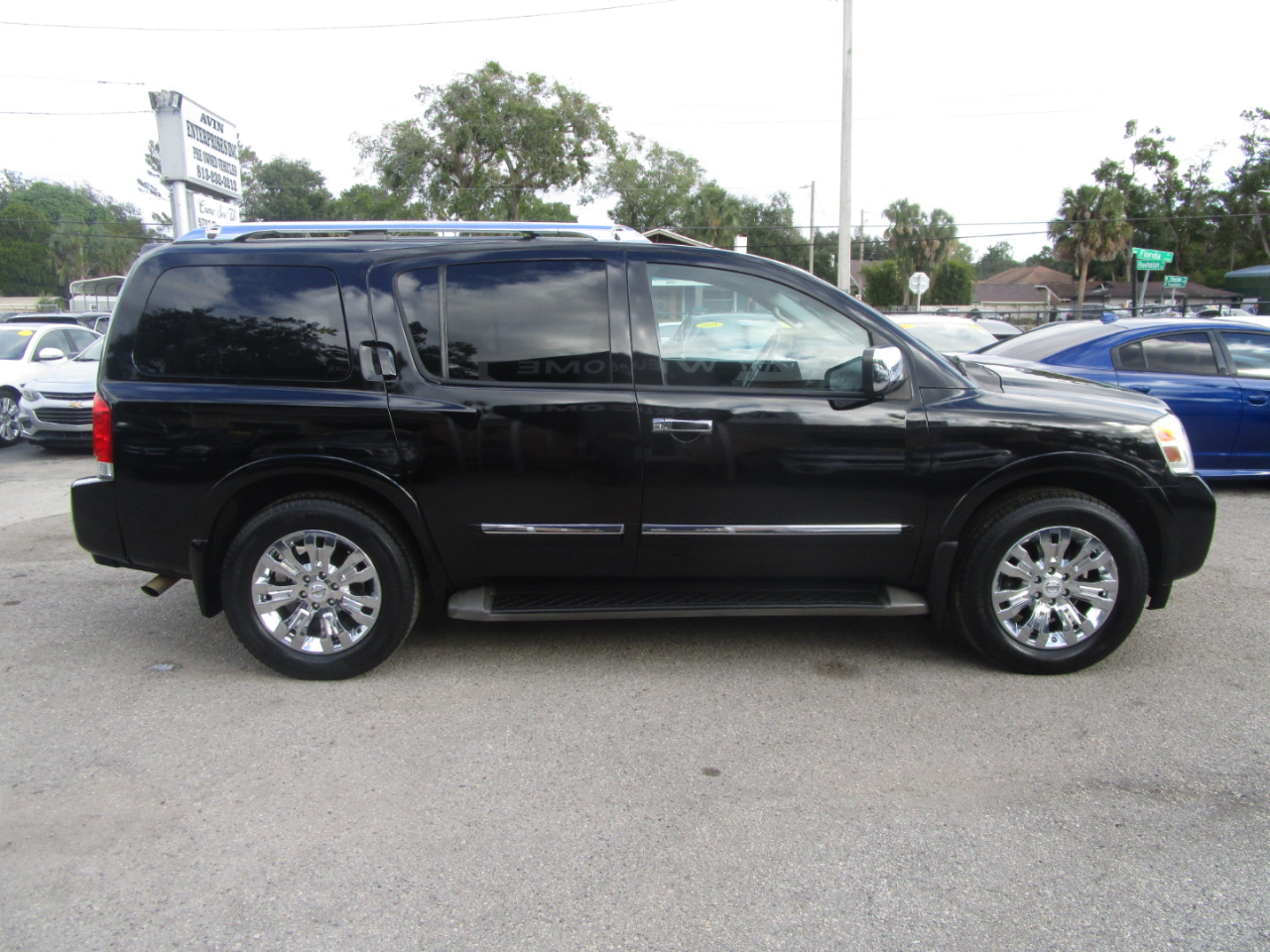 Nissan Armada SL 4WD 2015