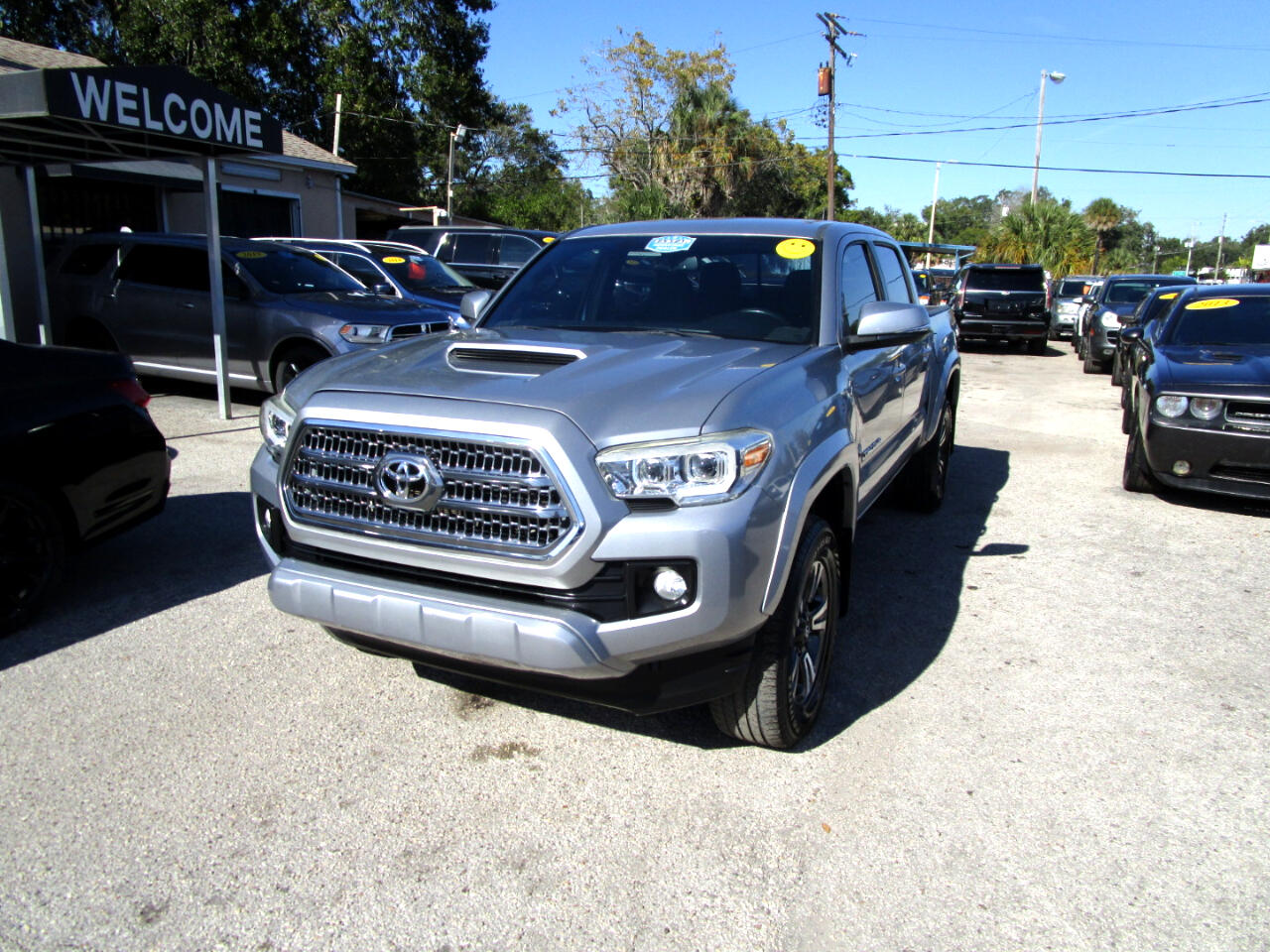 Toyota Tacoma SR5 Double Cab Long Bed V6 6AT 4WD 2017