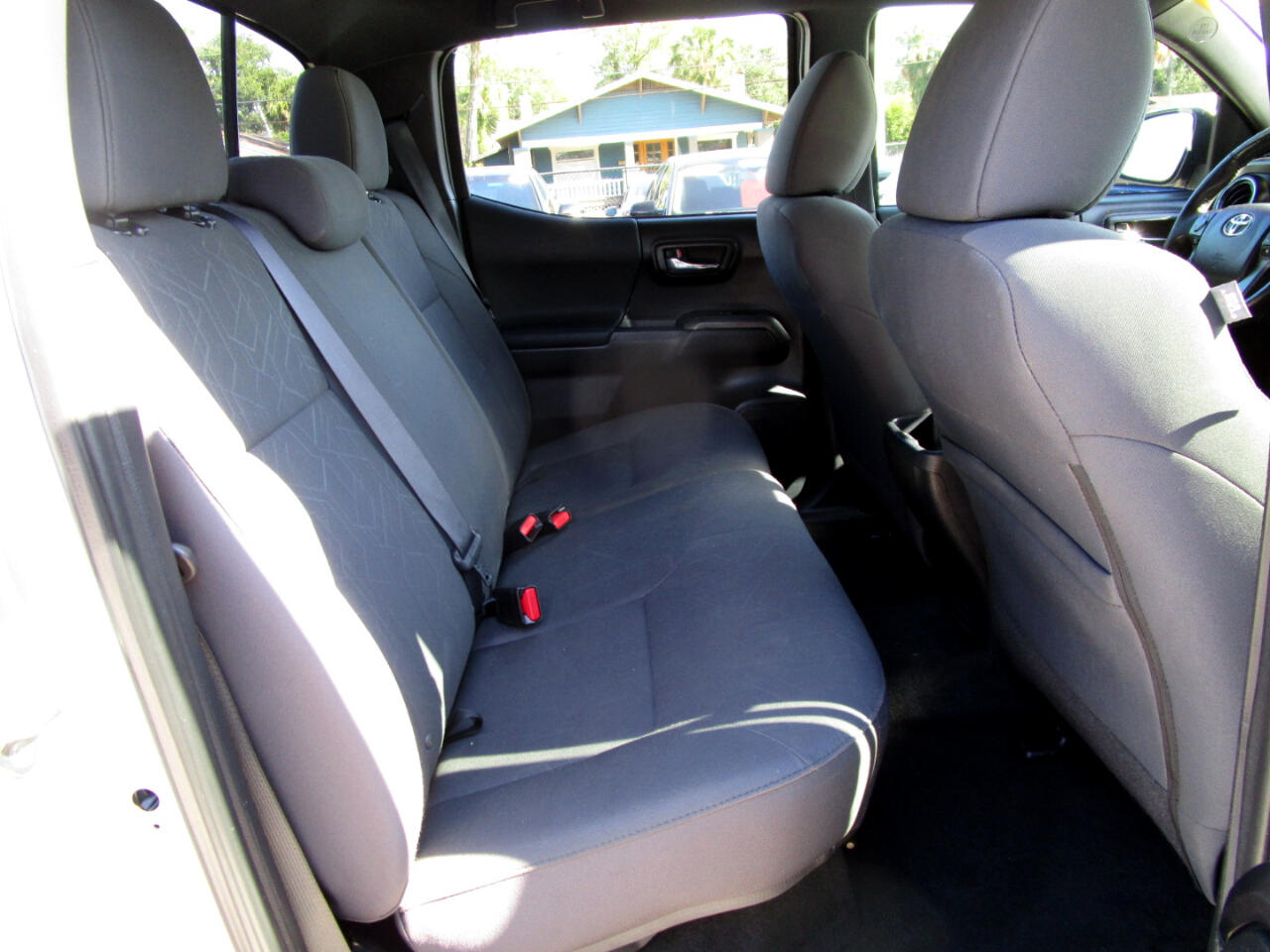 Toyota Tacoma SR5 Double Cab Long Bed V6 6AT 4WD 2017