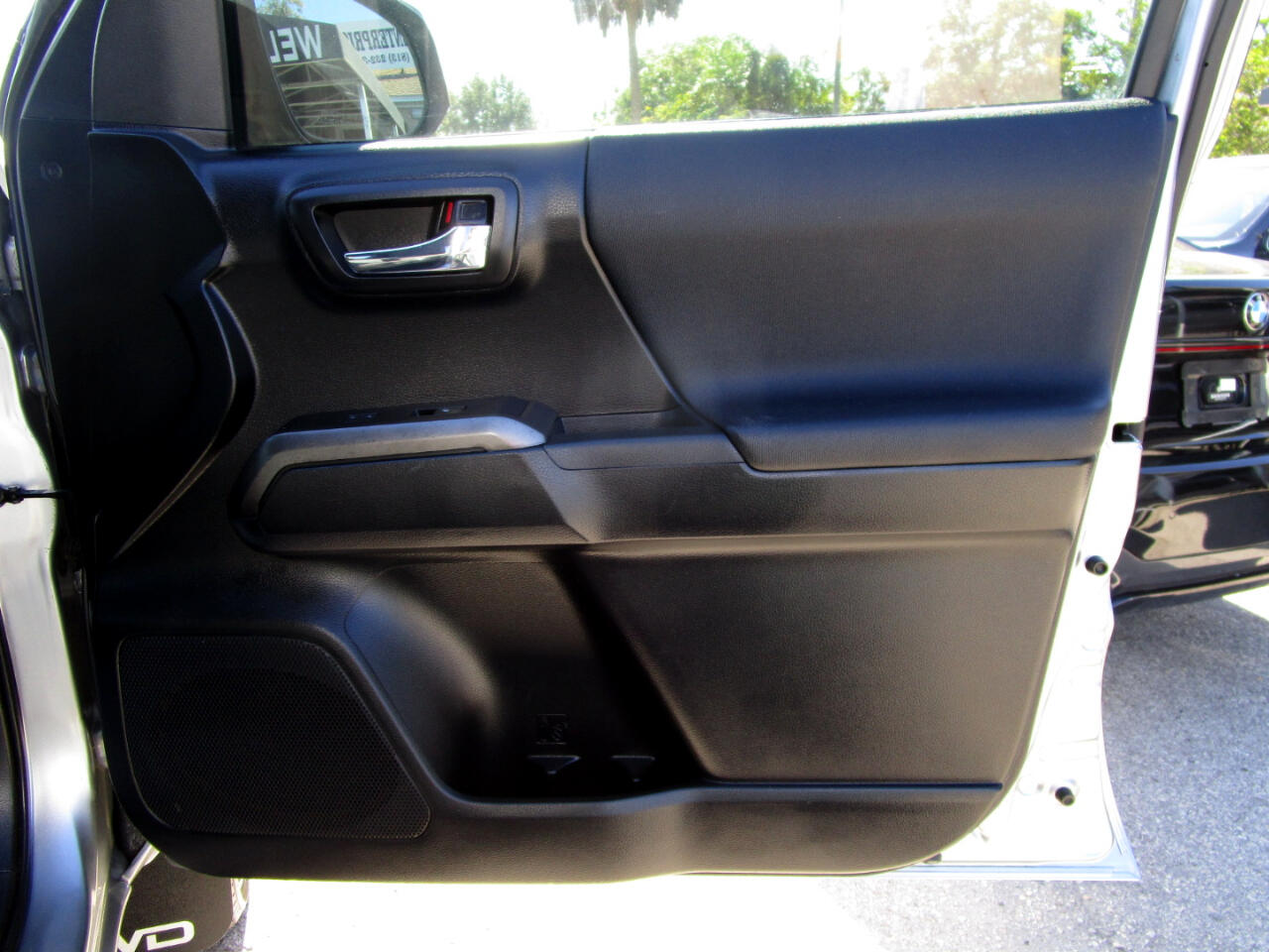 Toyota Tacoma SR5 Double Cab Long Bed V6 6AT 4WD 2017