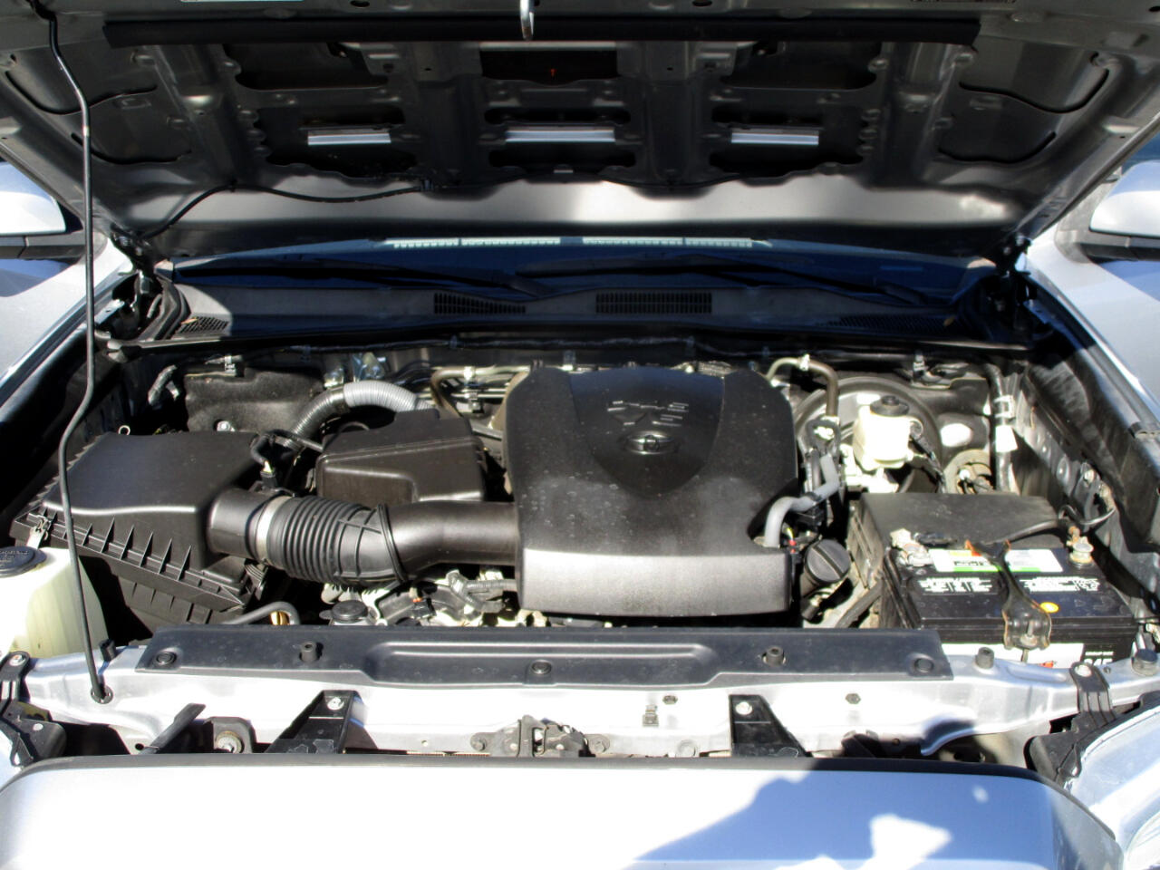 Toyota Tacoma SR5 Double Cab Long Bed V6 6AT 4WD 2017