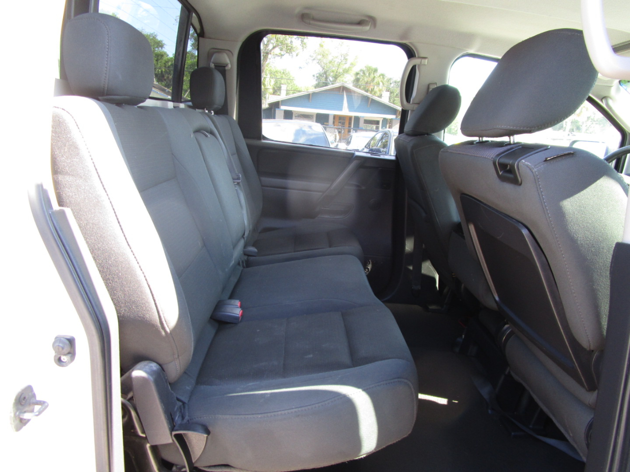 Nissan Titan LE Crew Cab 2WD SWB 2008