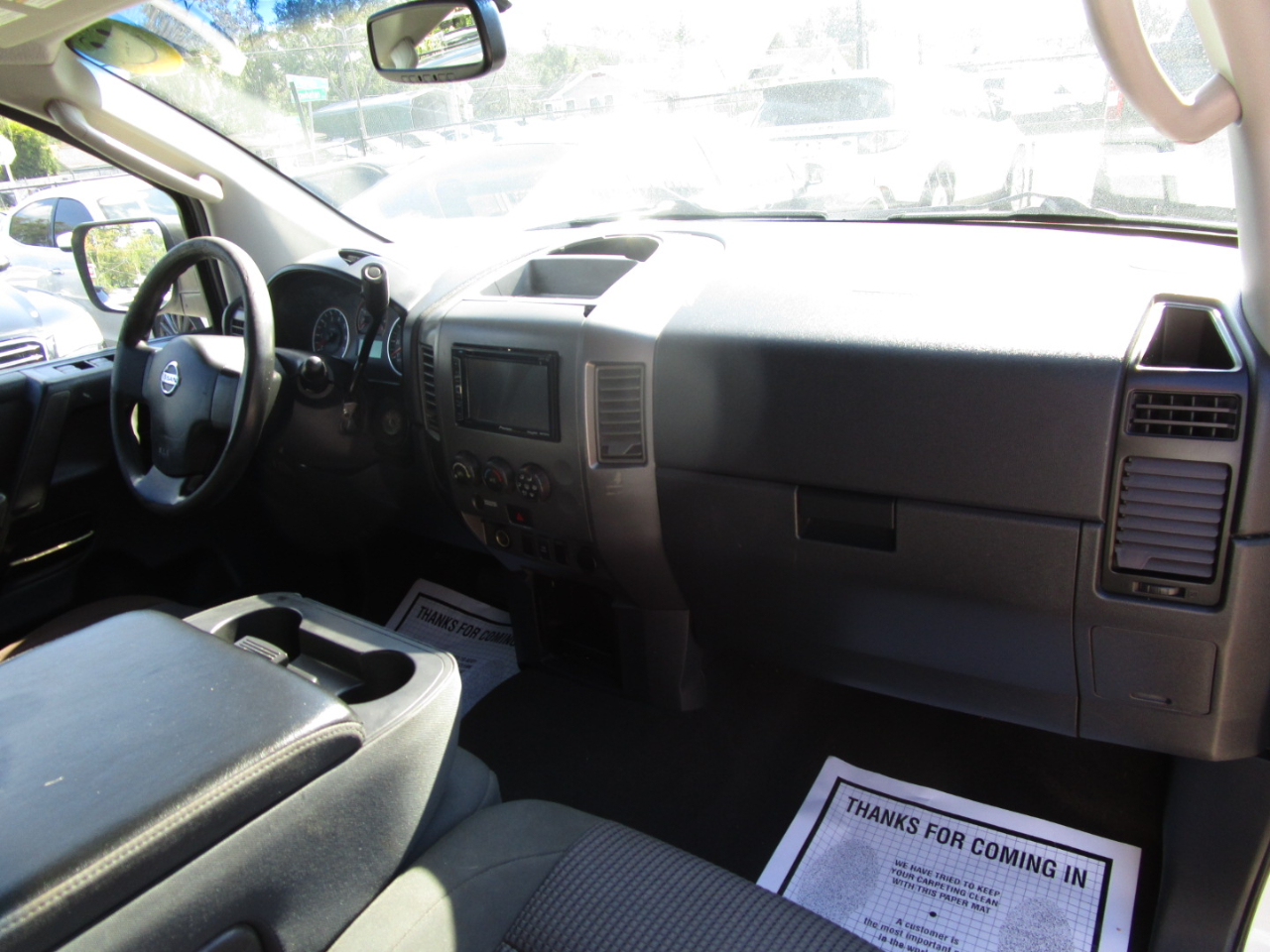 Nissan Titan LE Crew Cab 2WD SWB 2008