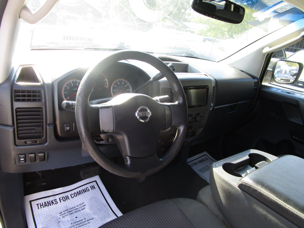 Nissan Titan LE Crew Cab 2WD SWB 2008