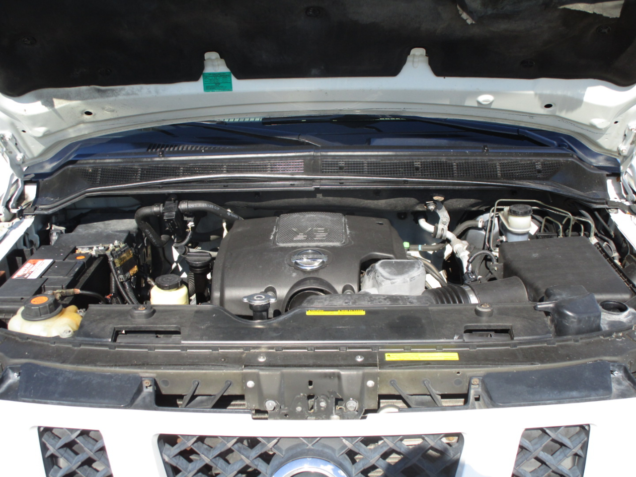 Nissan Titan LE Crew Cab 2WD SWB 2008