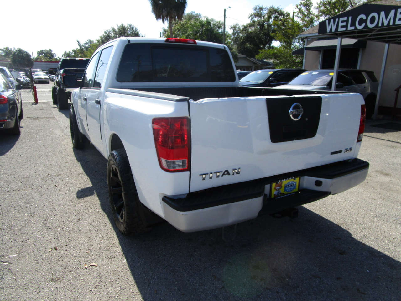 Nissan Titan LE Crew Cab 2WD SWB 2008