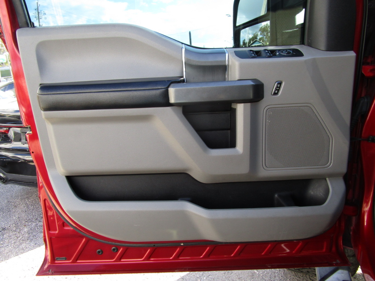 Ford F-150 XLT SuperCrew 5.5-ft. Bed 2WD 2016