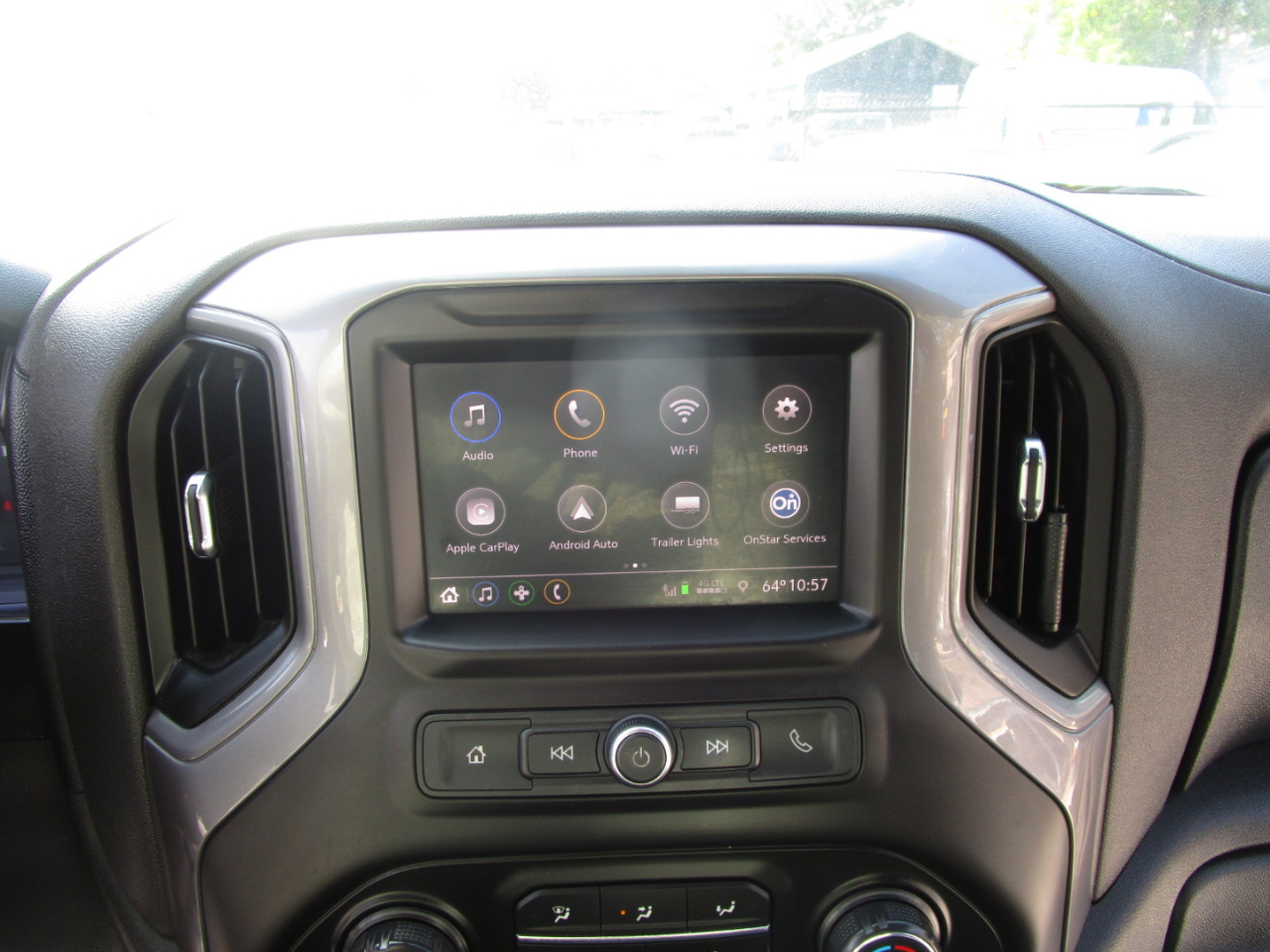 Chevrolet Silverado 1500 Custom Crew Cab Short Box 2WD 2020