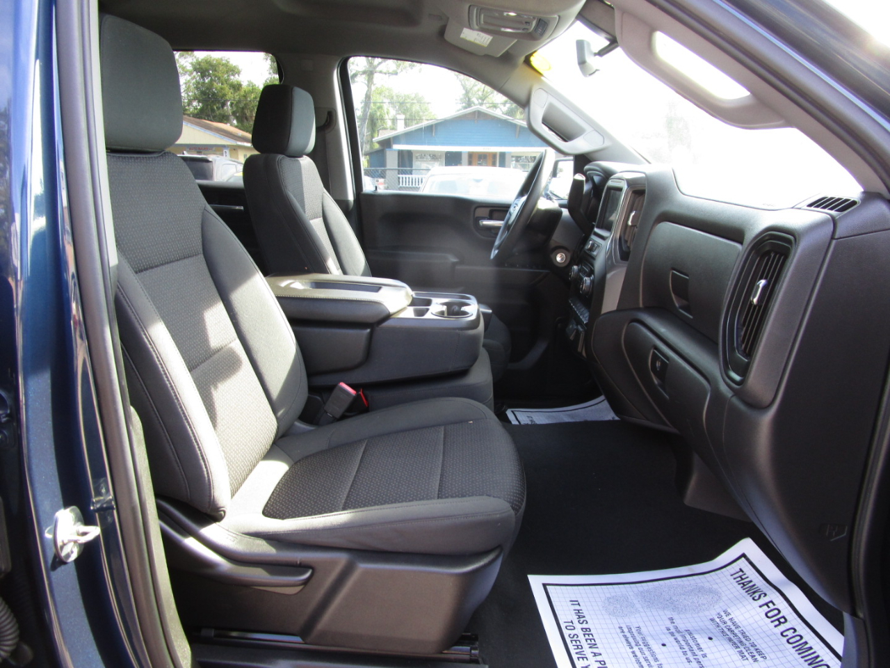 Chevrolet Silverado 1500 Custom Crew Cab Short Box 2WD 2020