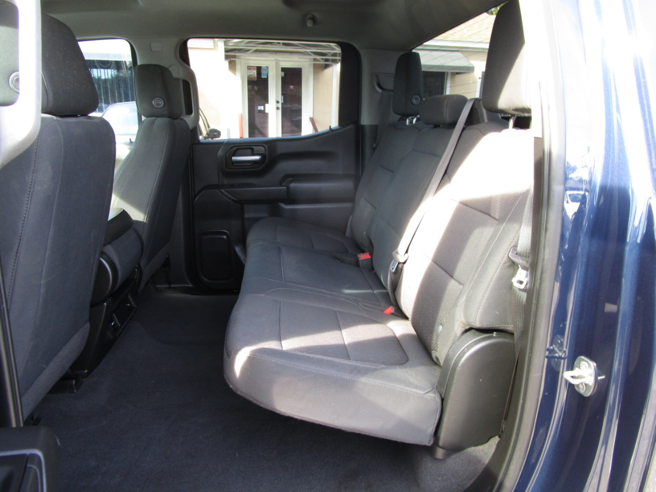 Chevrolet Silverado 1500 Custom Crew Cab Short Box 2WD 2020