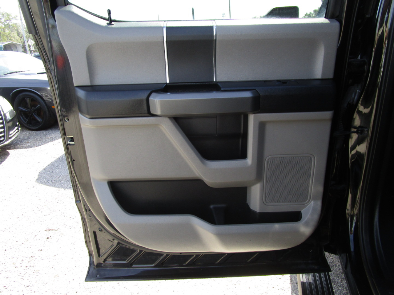 Ford F-150 Lariat SuperCrew 6.5-ft. Bed 4WD 2017