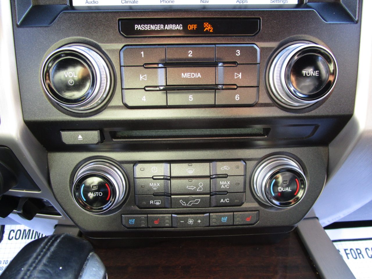 Ford F-150 Lariat SuperCrew 6.5-ft. Bed 4WD 2017