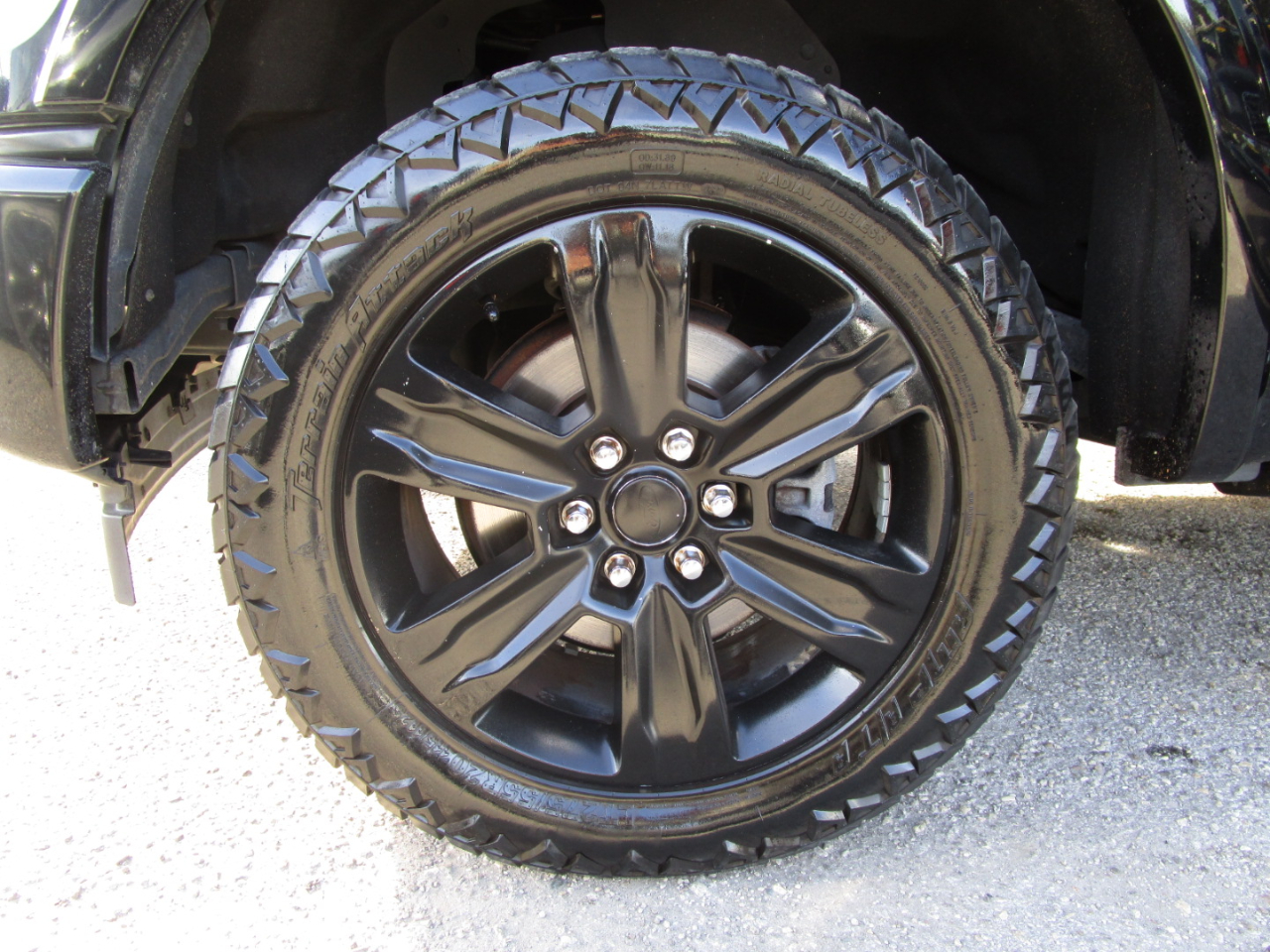 Ford F-150 Lariat SuperCrew 6.5-ft. Bed 4WD 2017