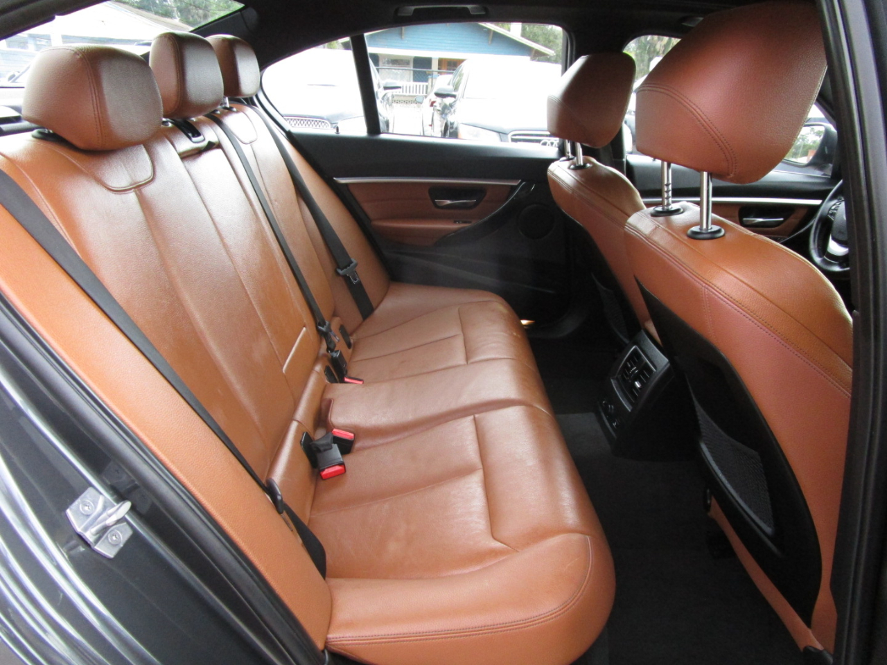 BMW 3-Series 330i xDrive SULEV Sedan 2017