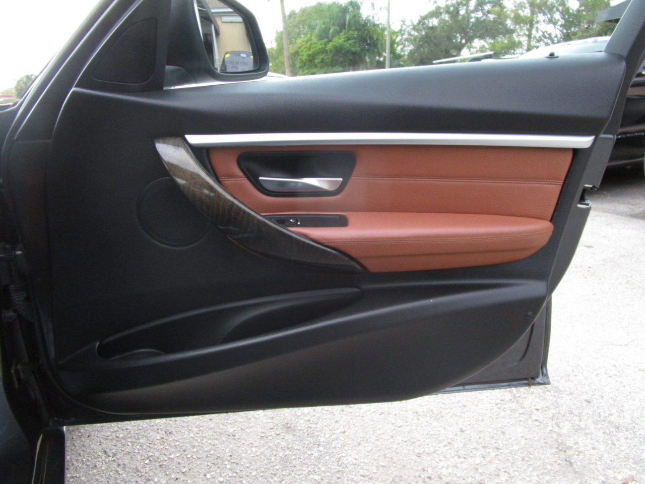 BMW 3-Series 330i xDrive SULEV Sedan 2017