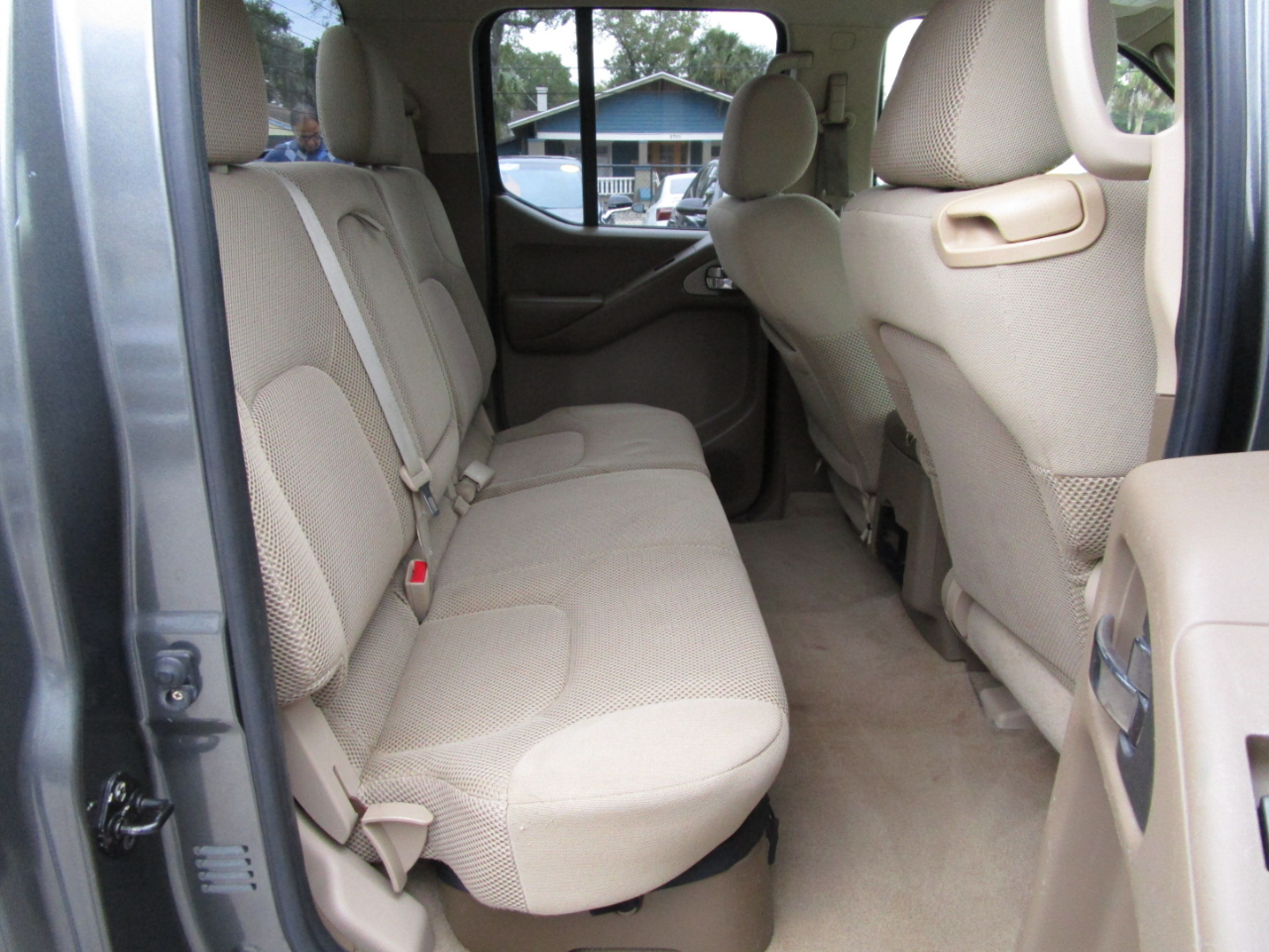 Nissan Frontier LE Crew Cab 4WD 2007