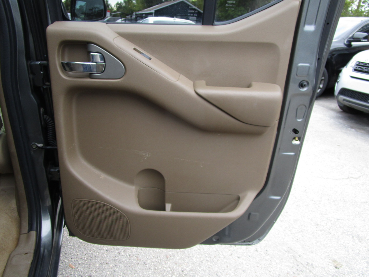 Nissan Frontier LE Crew Cab 4WD 2007