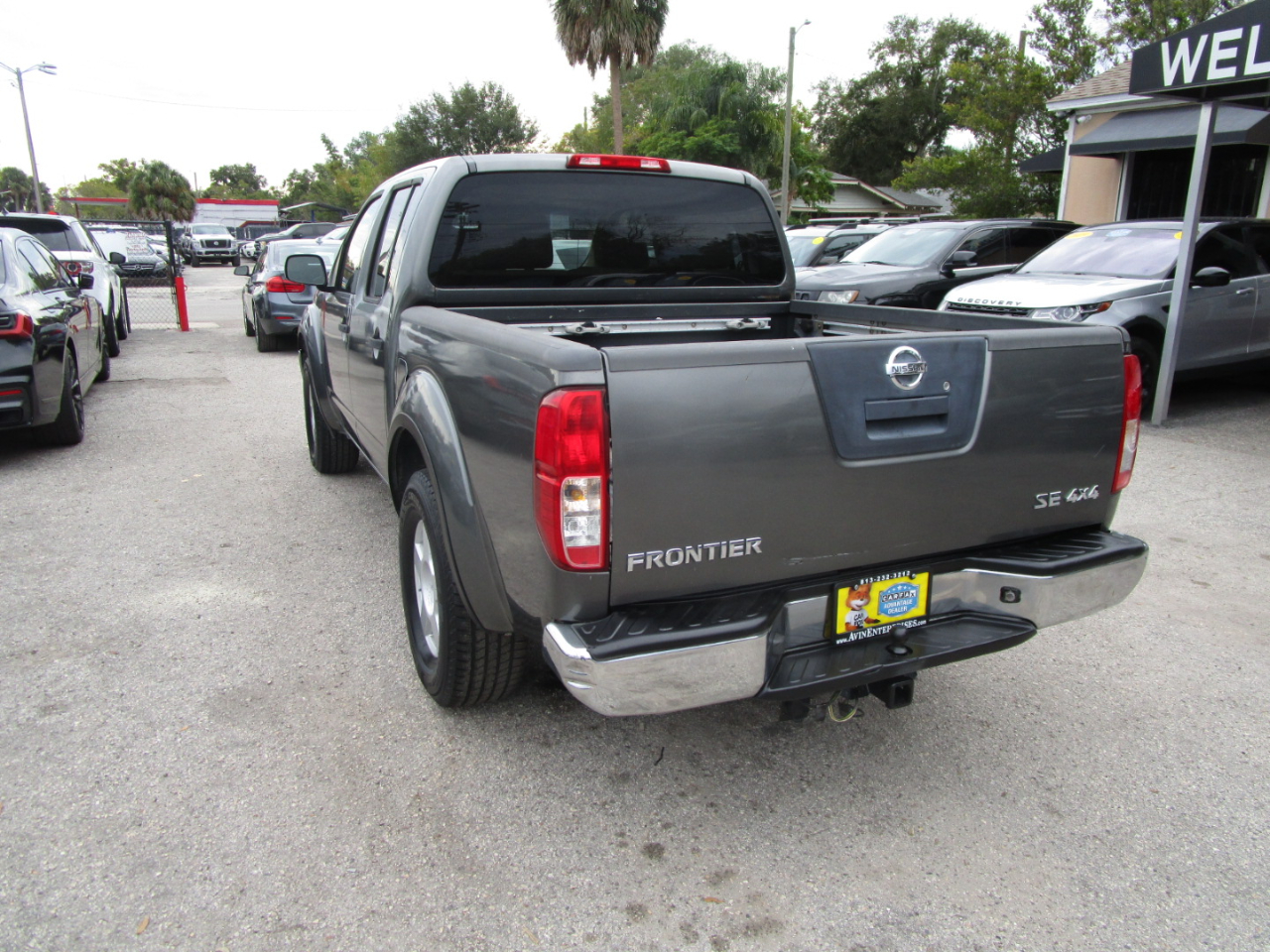 Nissan Frontier LE Crew Cab 4WD 2007