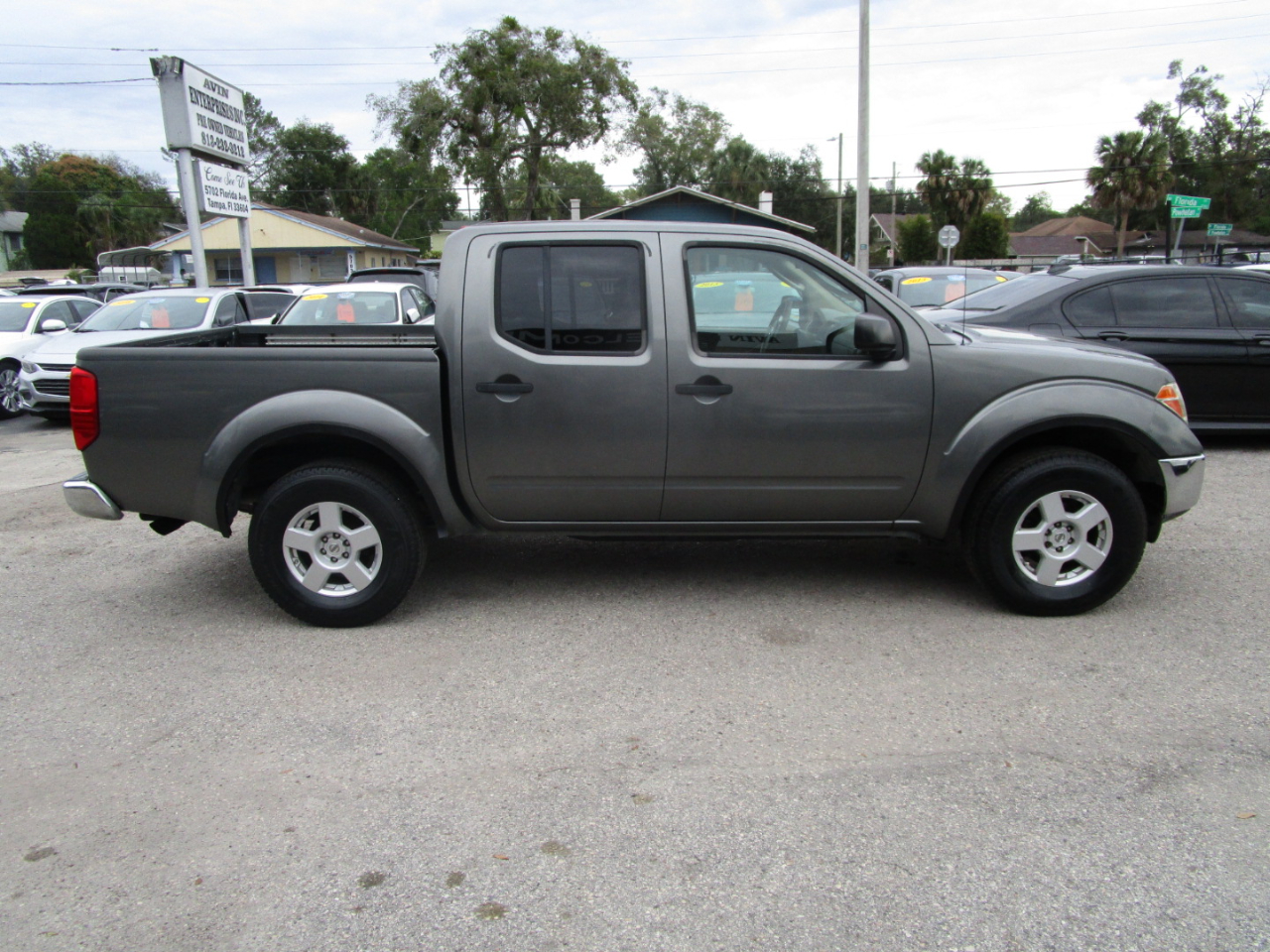 Nissan Frontier LE Crew Cab 4WD 2007