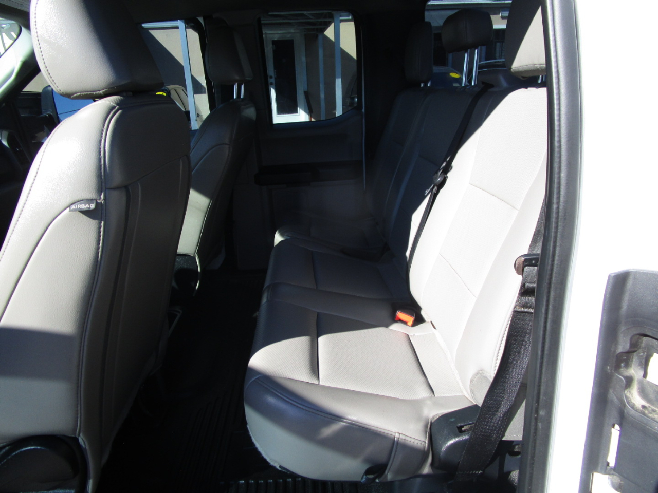 Ford F-350 SD Lariat SuperCab 2WD 2020