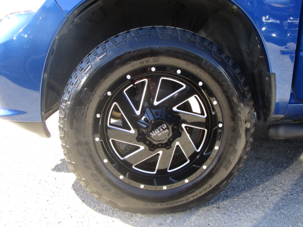 RAM 1500 Tradesman Crew Cab SWB 4WD 2016