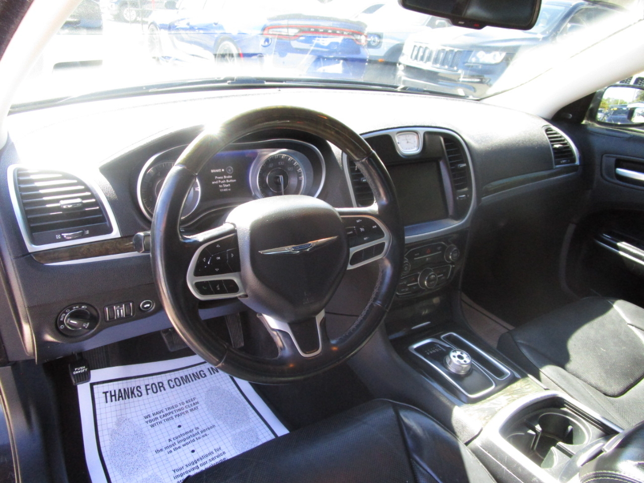 Chrysler 300 Limited RWD 2019