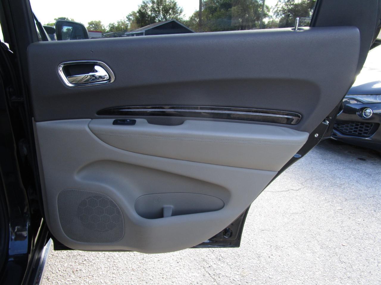 Dodge Durango Crew 2WD 2012