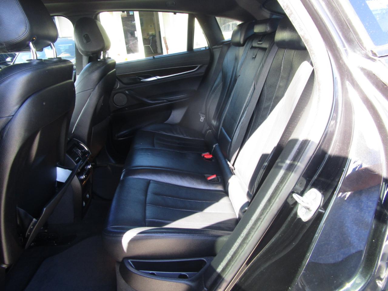 BMW X6 xDrive35i 2016