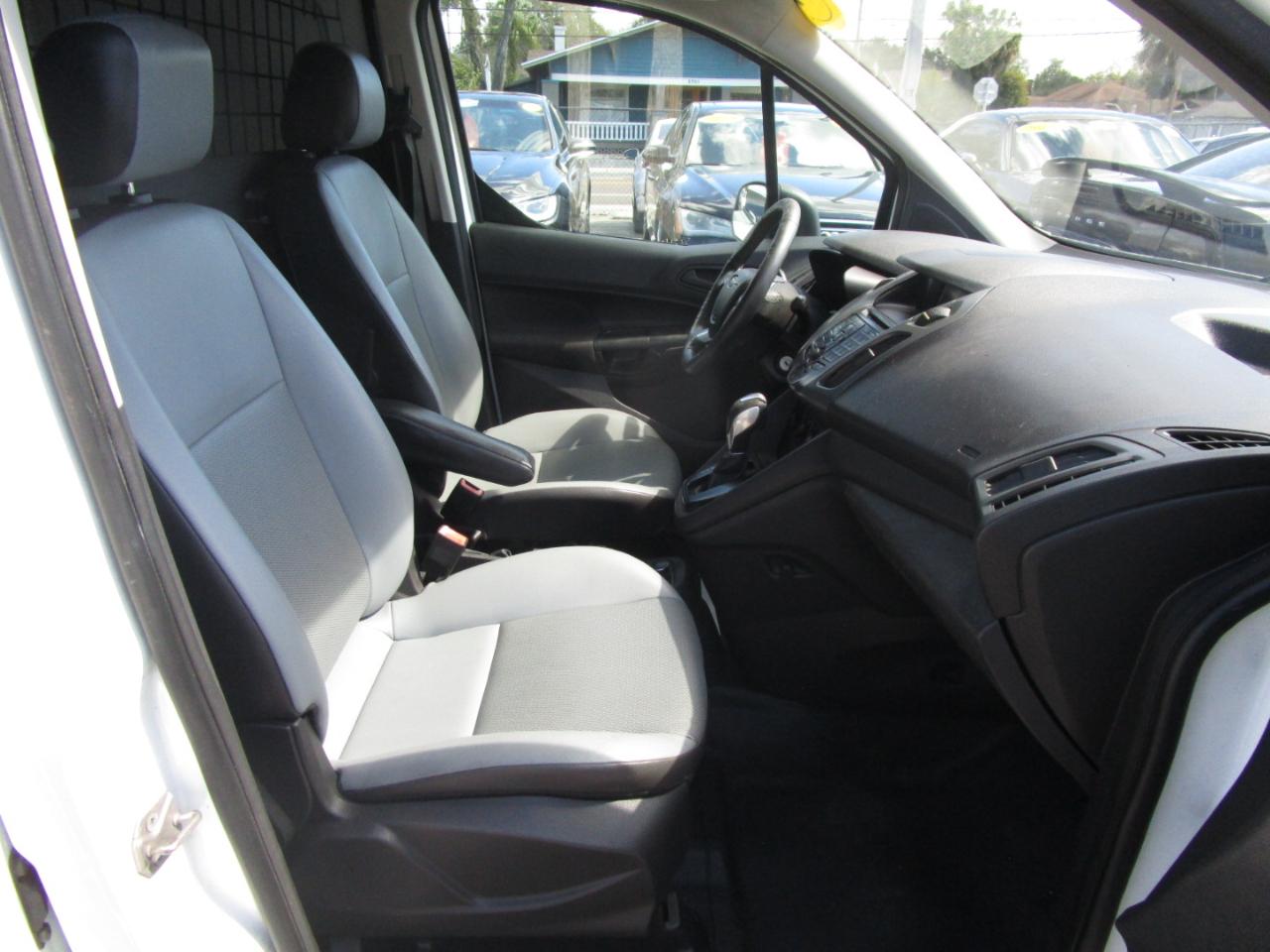 Ford Transit Connect XL 2015