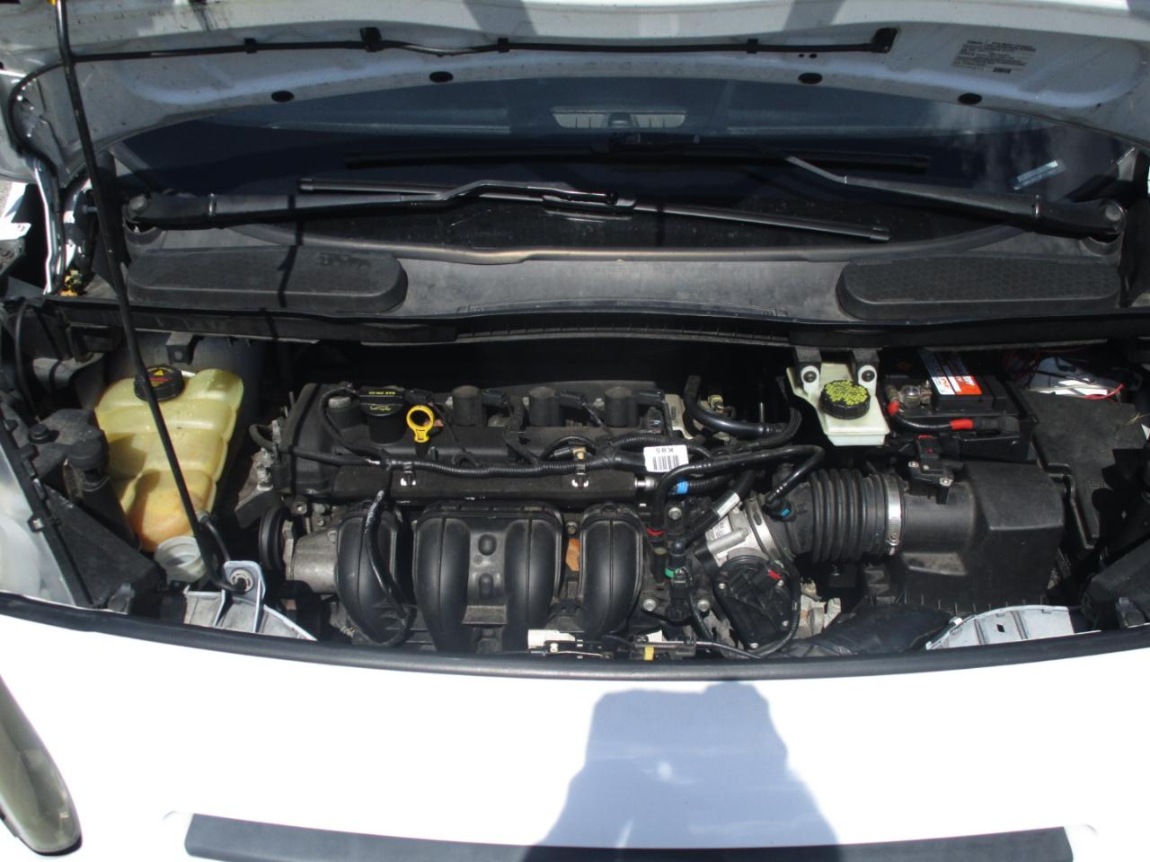 Ford Transit Connect XL 2015