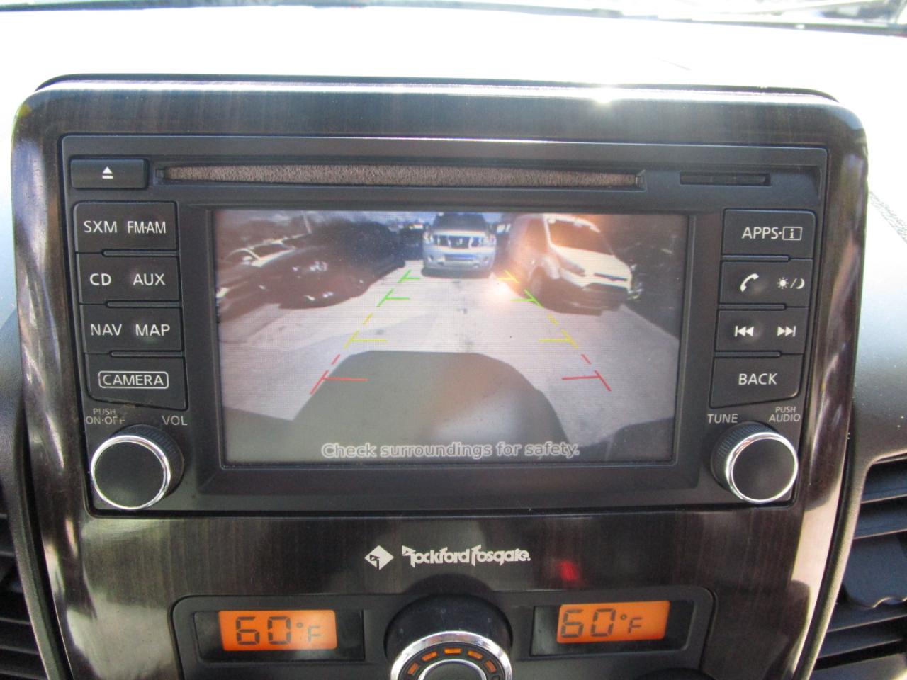 Nissan Titan SV Crew Cab 2WD 2015