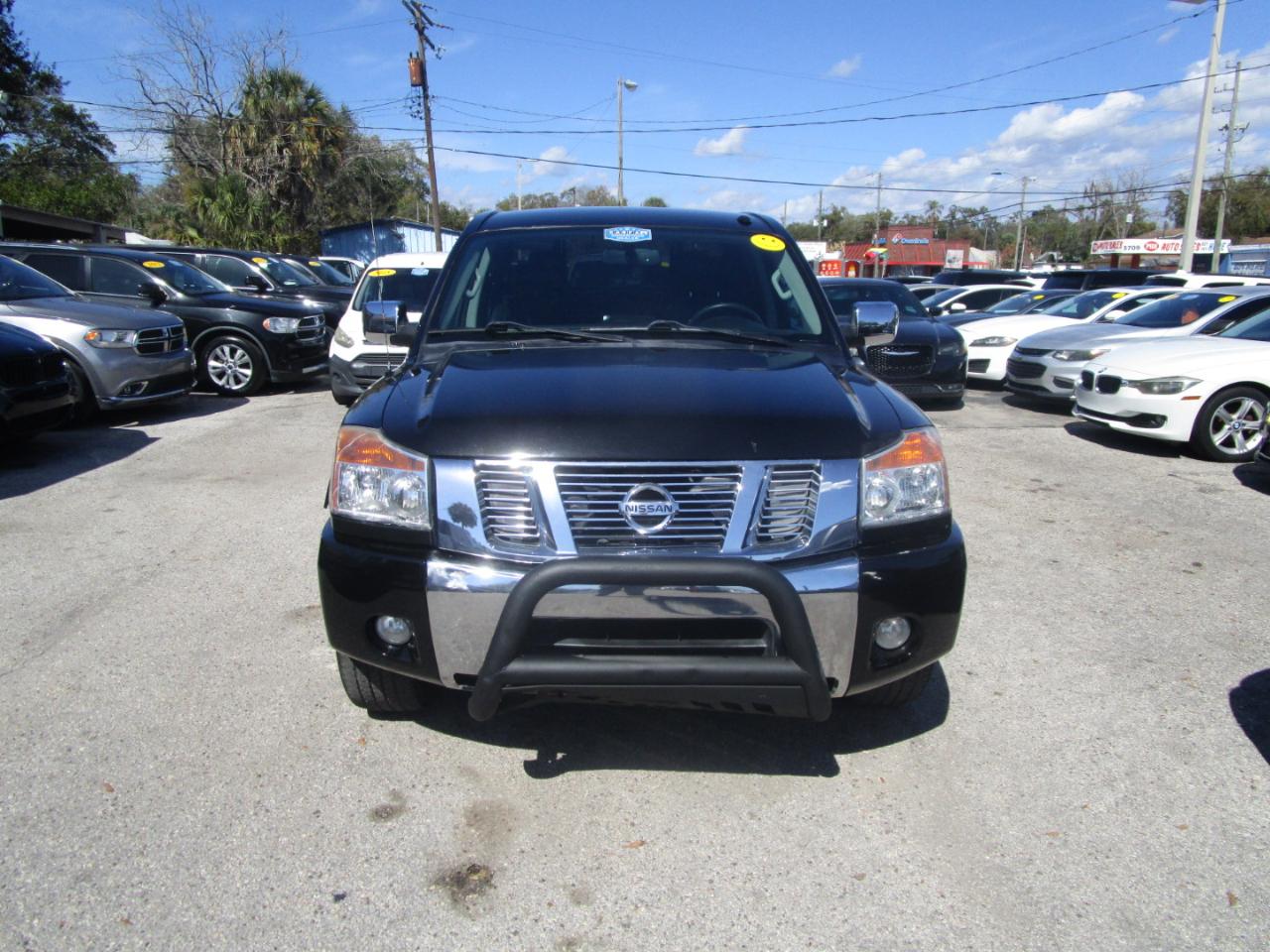 Nissan Titan SV Crew Cab 2WD 2015