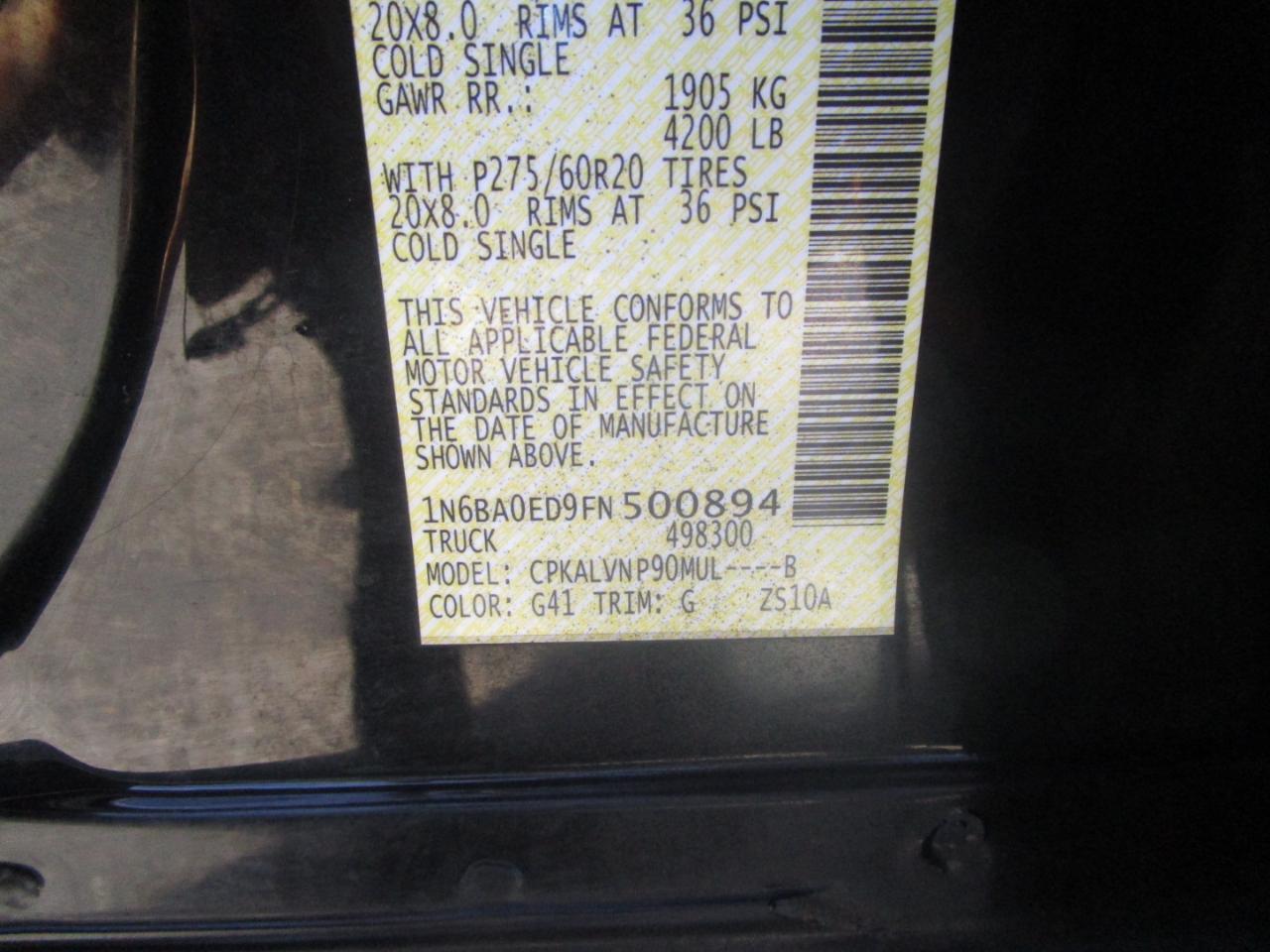 Nissan Titan SV Crew Cab 2WD 2015