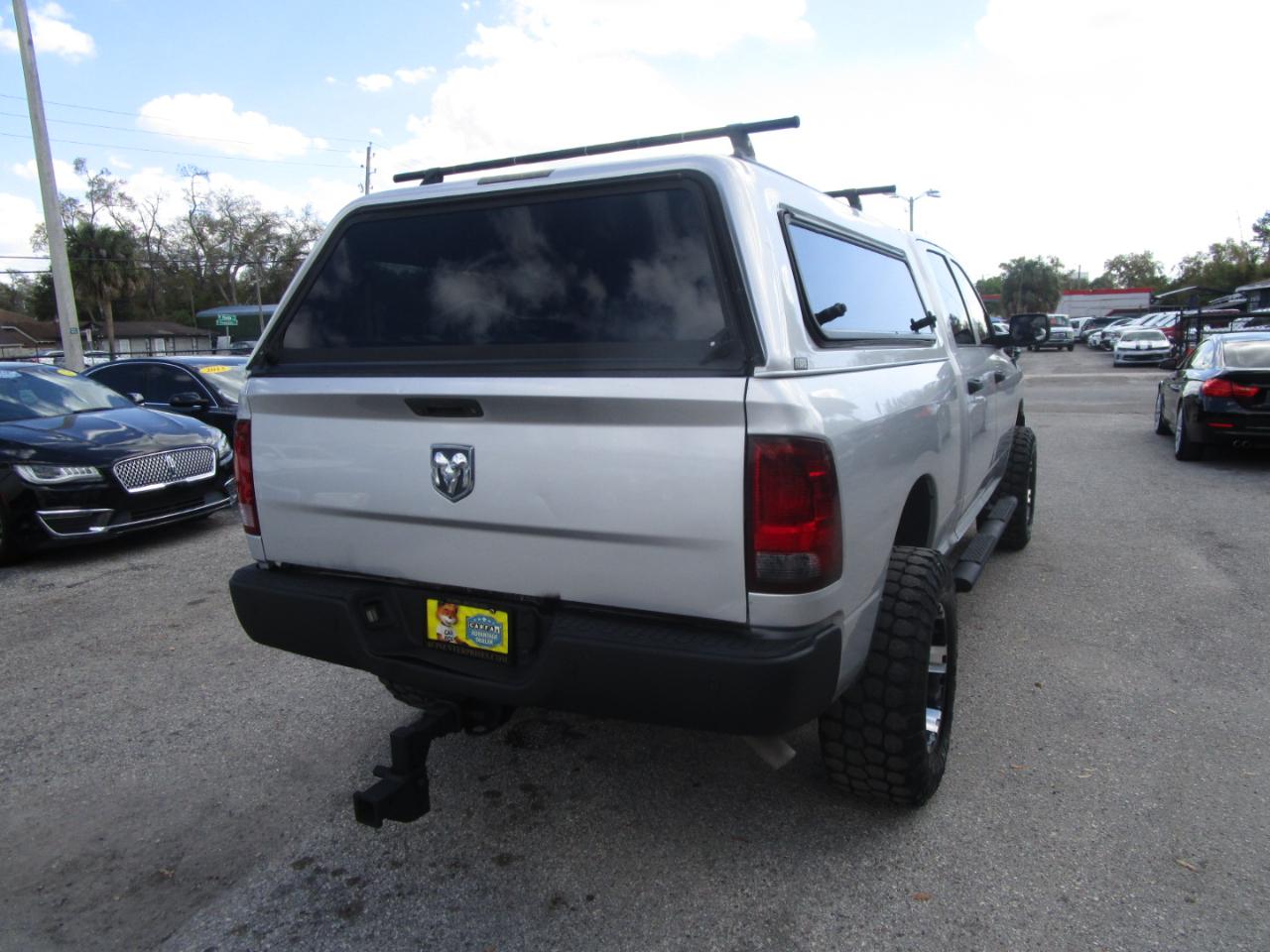 RAM 2500 Tradesman Crew Cab SWB 4WD 2016